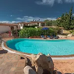 Apartment Stunning Bouganvillage 2 Bedroom Num1323
